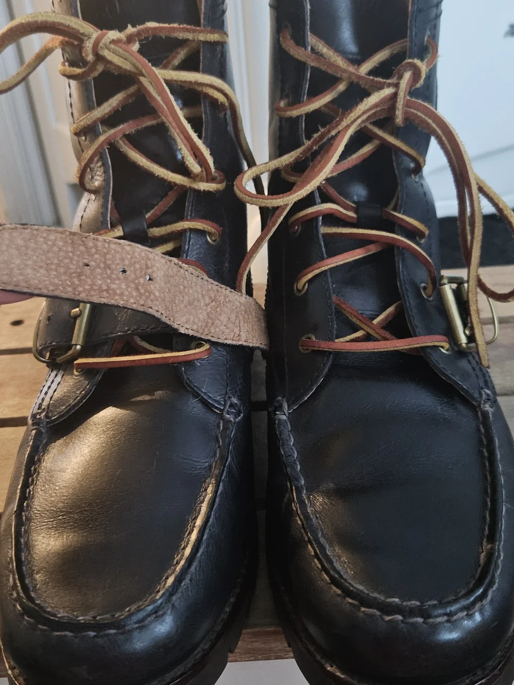Ralph Lauren Newport Navy Leather Lace-Up Ranger Boots. Size: 11